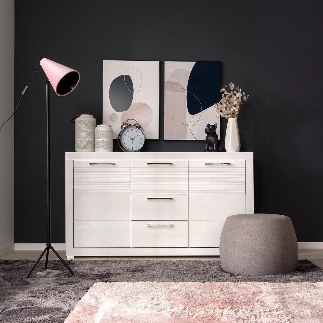 blackredwhitepl-___CK6ZggnBehs___-