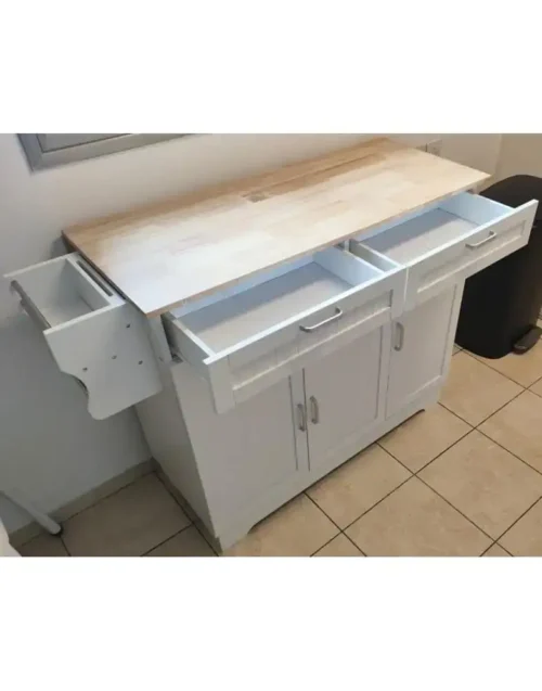 מתגדר לבנה עם מגירות ומשטח עץ מעוצב - רהיט חגיגה לבית.